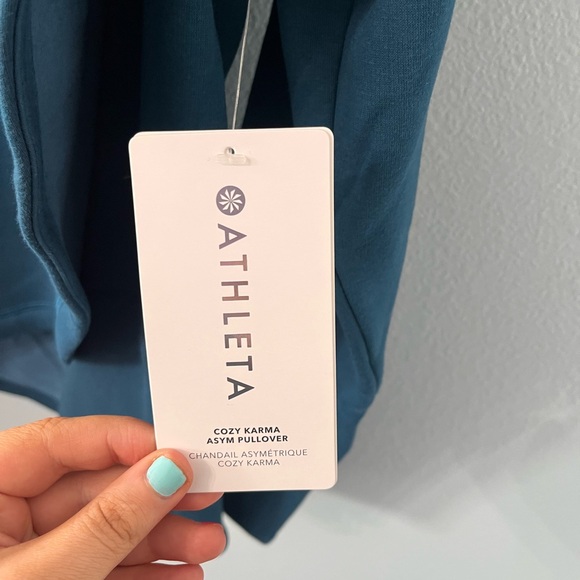Athleta Cozy Karma Asym Pullover in Dark Sardinia Blue Size L NWT - Picture 6 of 10